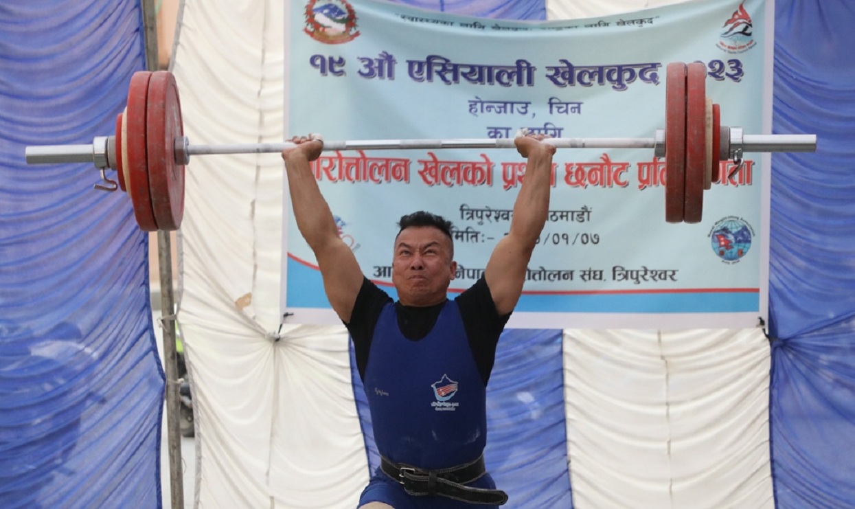 भारोत्तोलन च्याम्पियनसिपमा विकासको नयाँ राष्ट्रिय कीर्तिमान