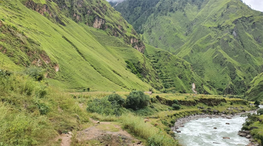 ‘जनताको जलविद्यत्’ कार्यक्रमः जगदुल्लाले बढायो प्रक्रिया