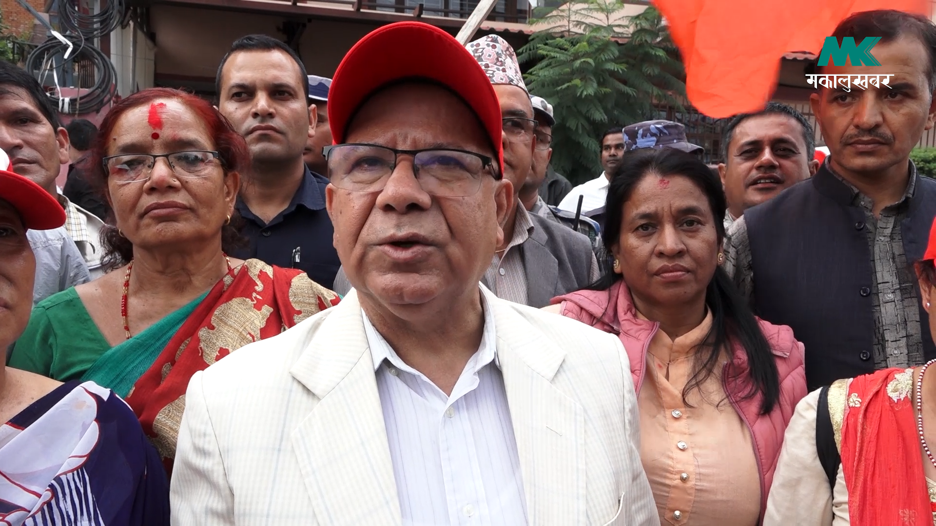कांग्रेसबिना सरकार चलाउन सकिन्नः माधव नेपाल