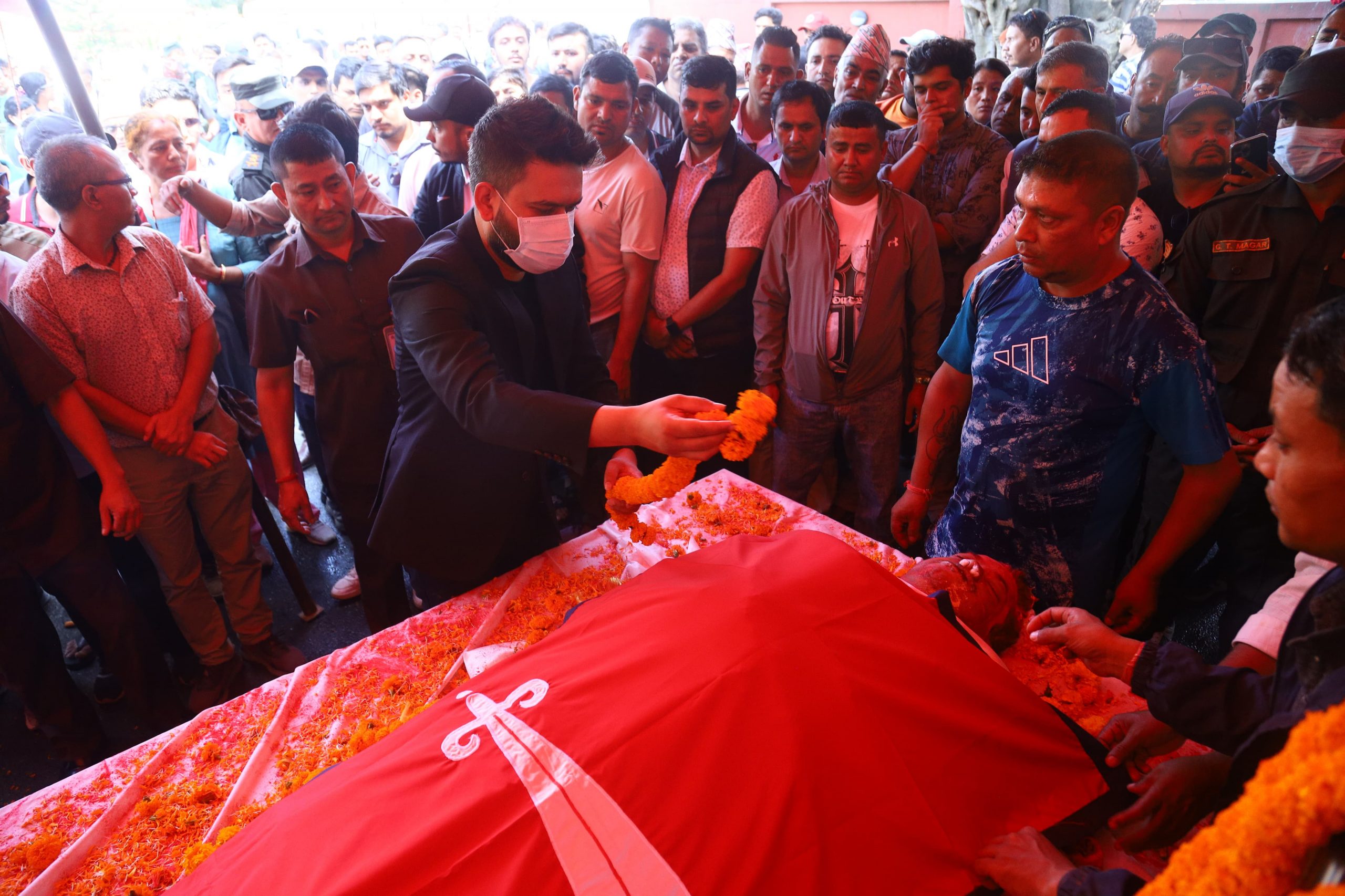 वडाध्यक्ष रिजालको पार्थिव शरीर राष्ट्रिय सभागृहमा राखियो, पशुपतिमा अन्त्येष्टि गरिने