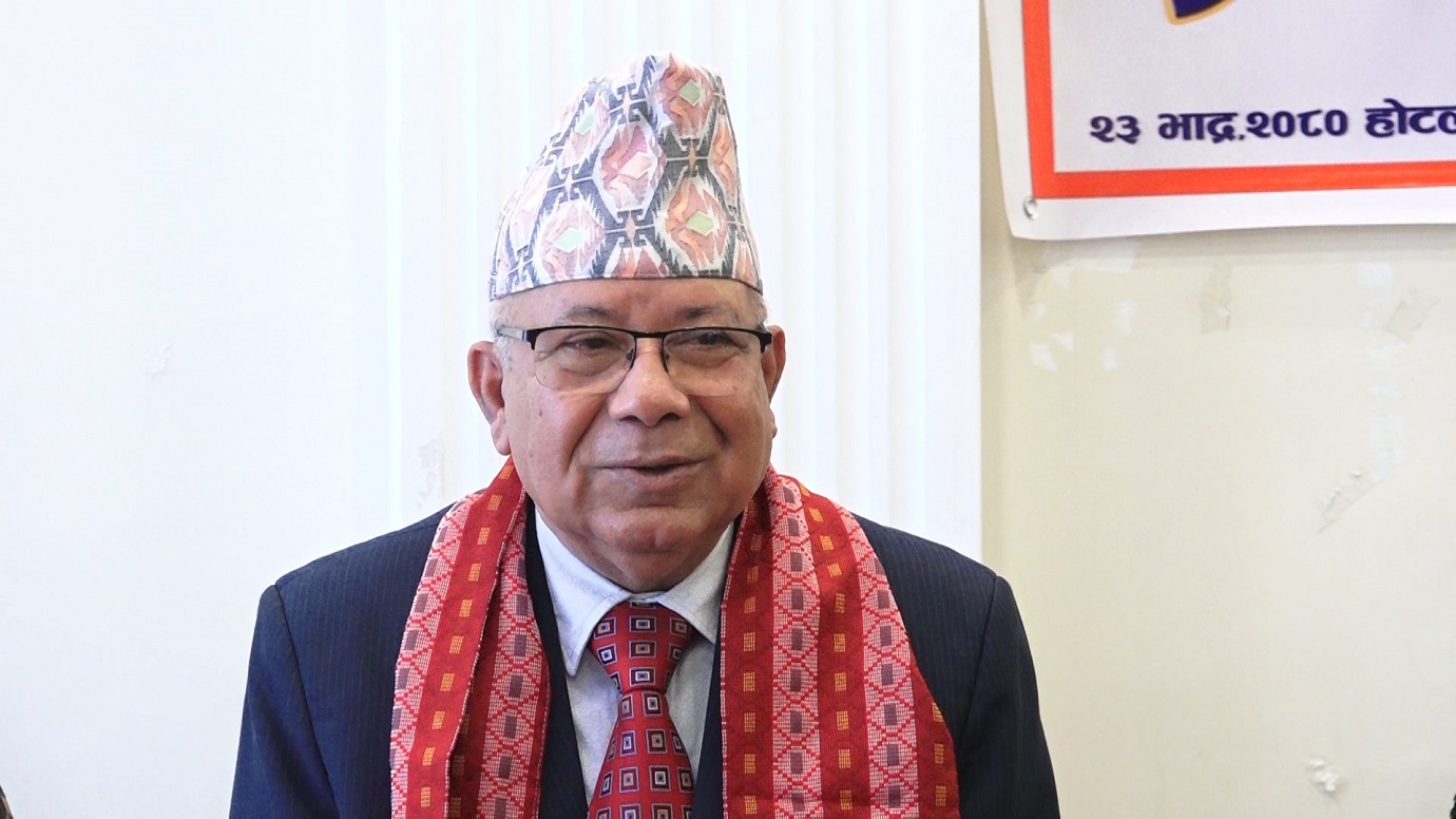 समाजवाद कार्यान्वयनबाट वर्गसङ्घर्ष अन्त हुन्छ : माधव नेपाल