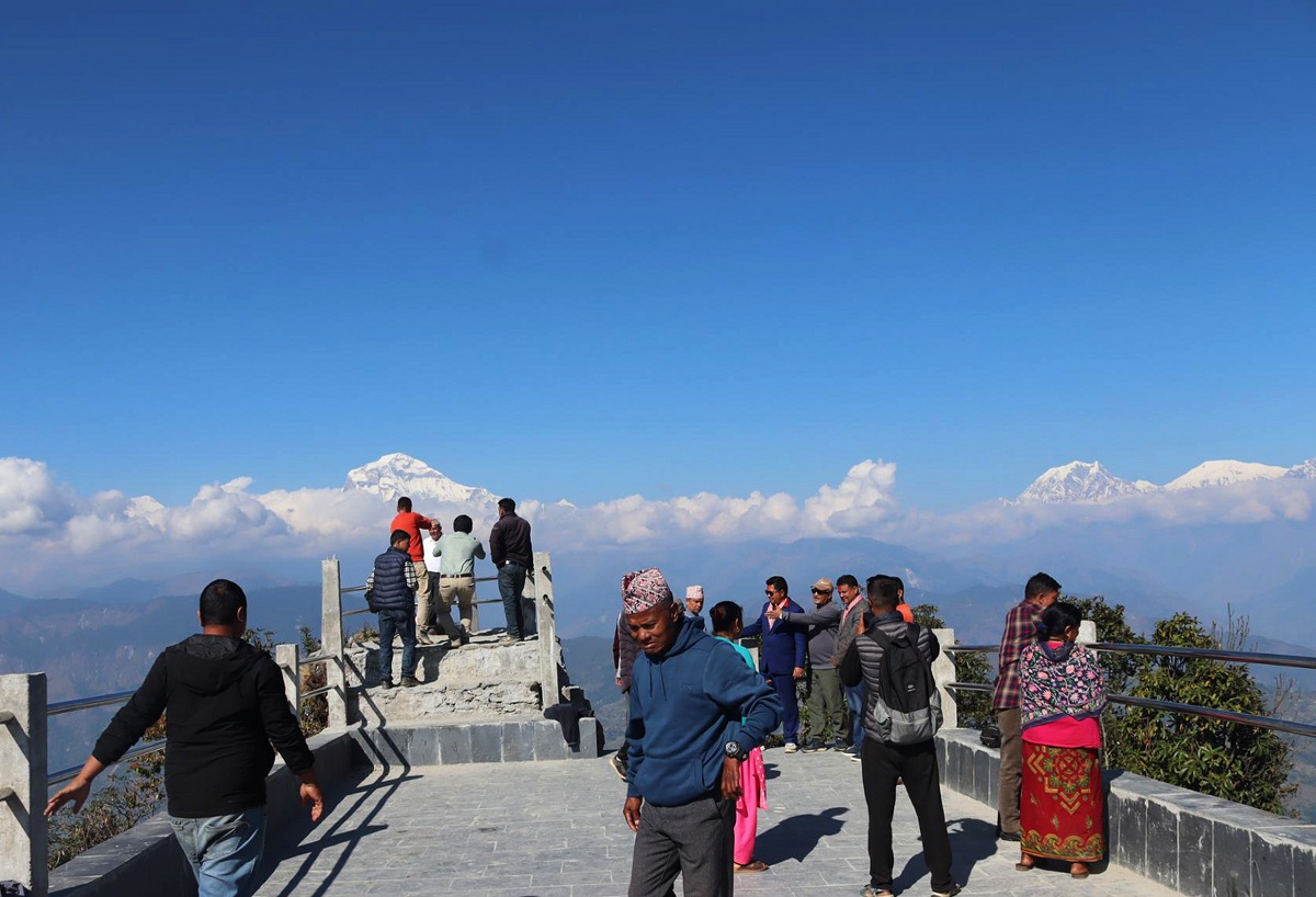 पर्यटक आकर्षित गर्दै बागलुङको बेलढुङ्गा