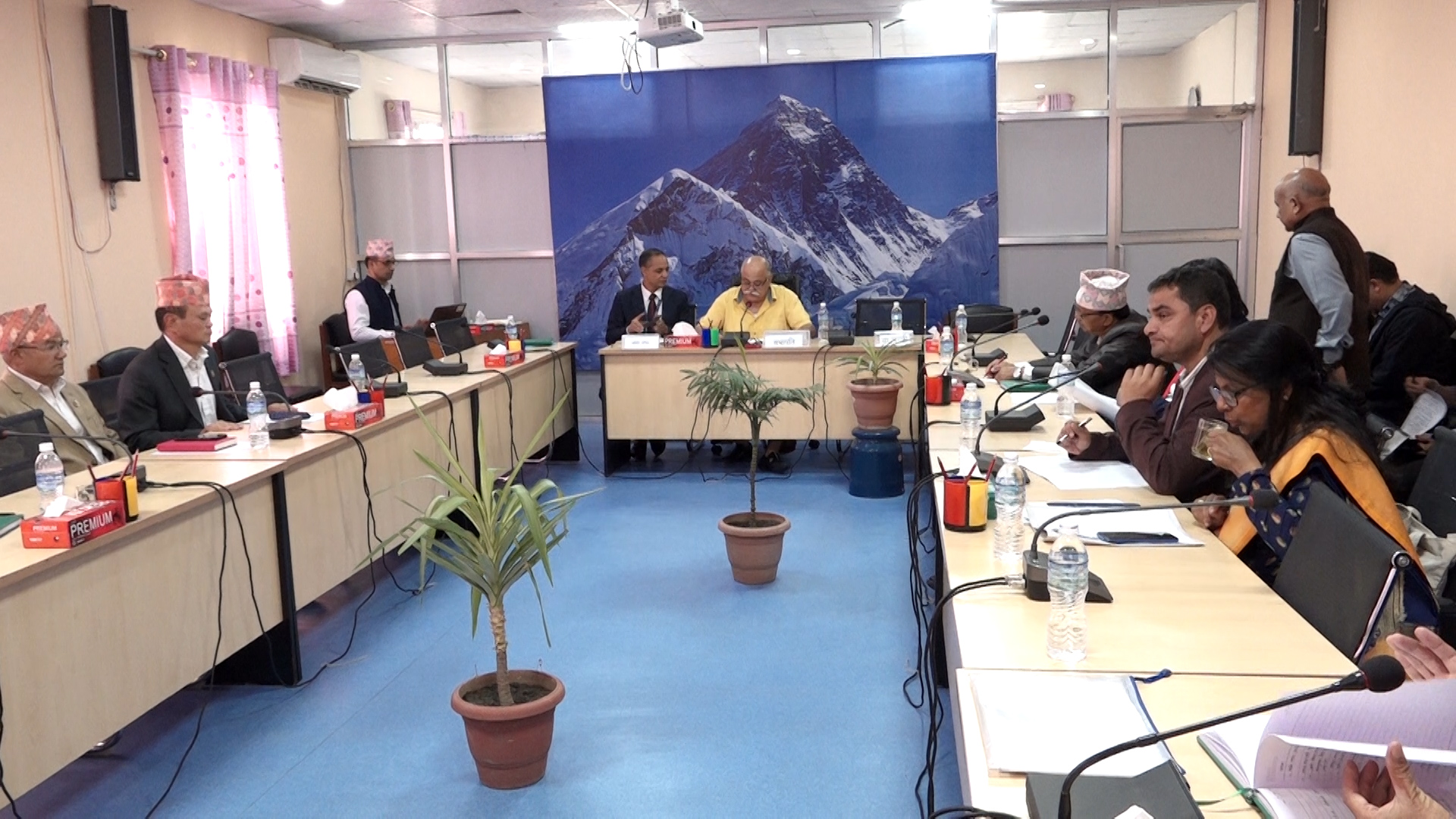 संसदीय समितिले यातायातमन्त्री ज्वालालाई बोलायो
