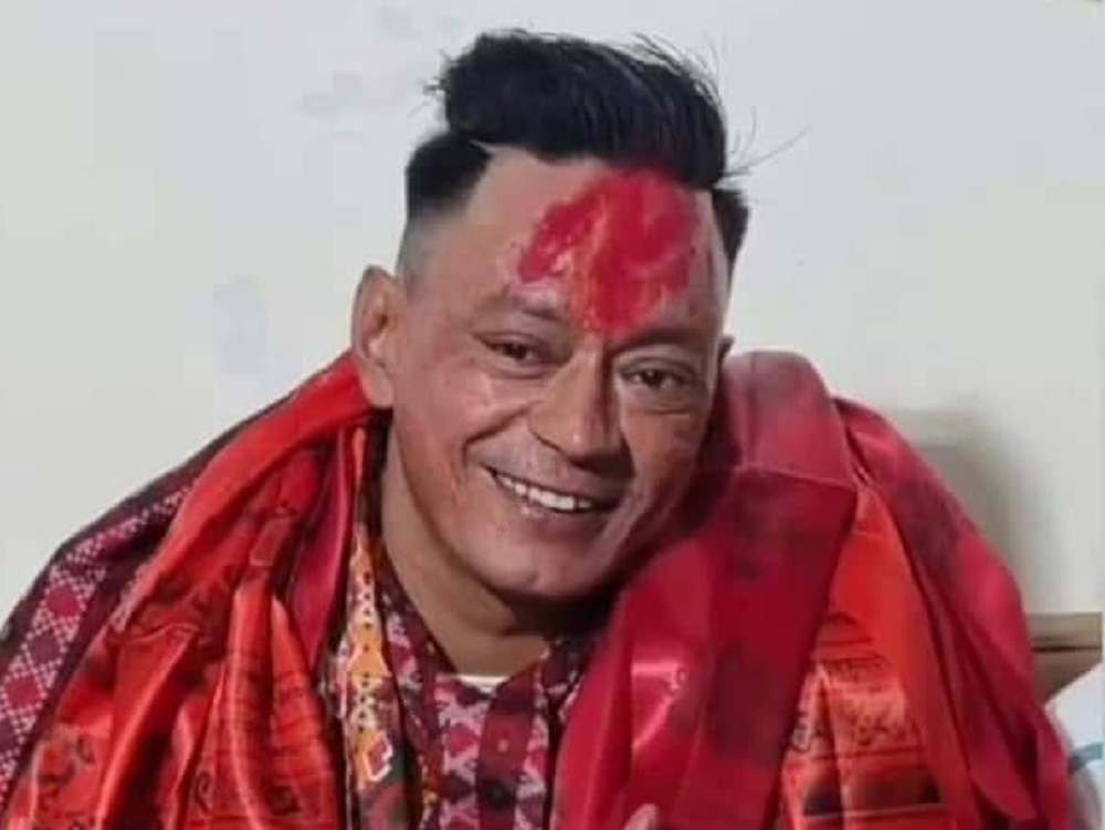गुण्डा नाइके रिगल पक्राउ(भिडिओ)