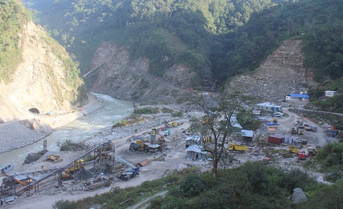 किमाथाङ्का अरुण जलविद्युत् आयोजनाबाट प्रभावितलाई रु १८ करोड मुआब्जा वितरण