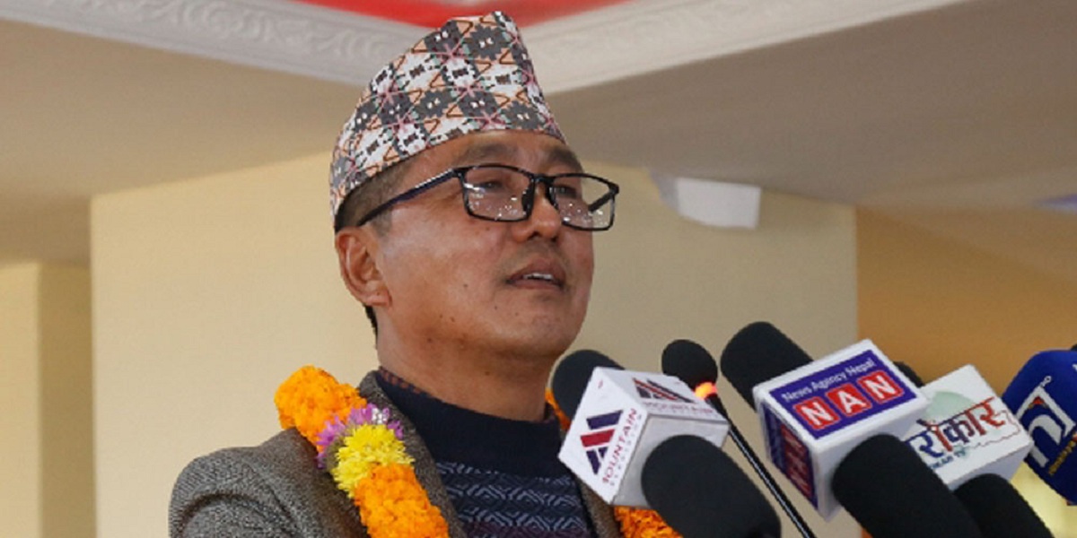 राजालाई गाली गरेर सत्तामा टिकिरहन्छु भन्ने भ्रम नपाल्नुस् : अध्यक्ष लिङदेन
