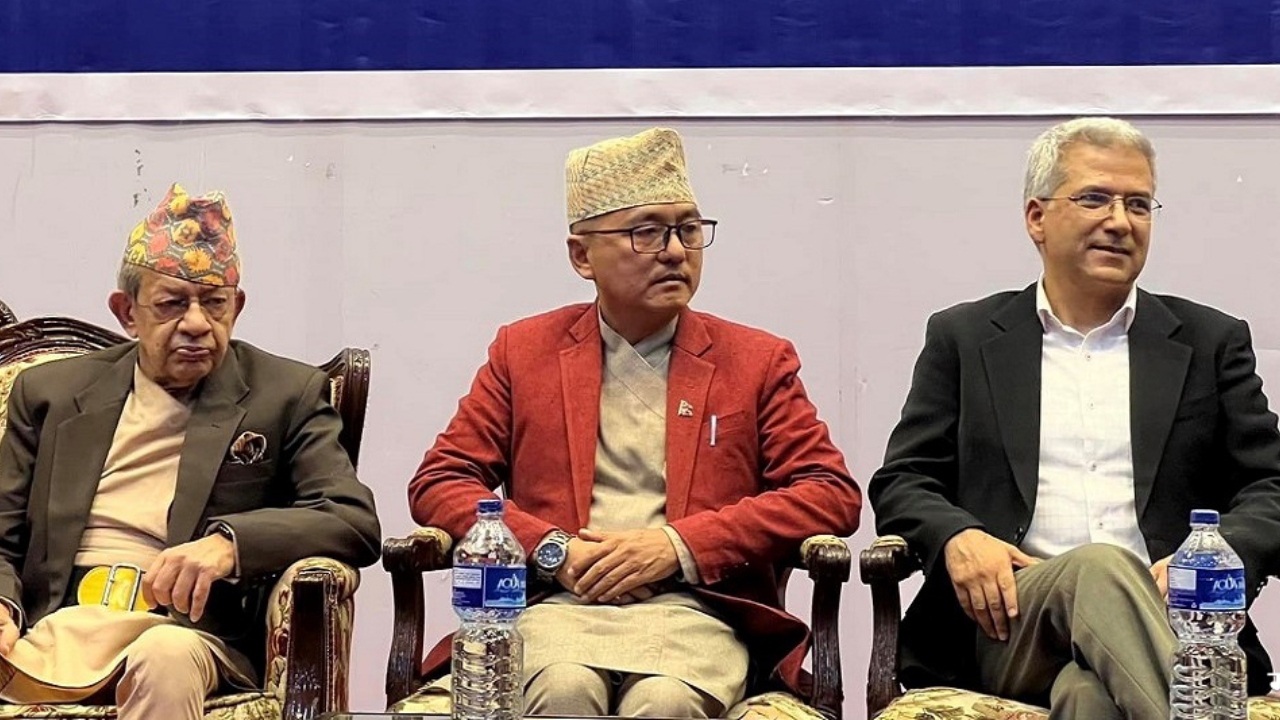 कोशी सरकारबारे निर्णय लिन राप्रपाले बोलायो पदाधिकारी बैठक