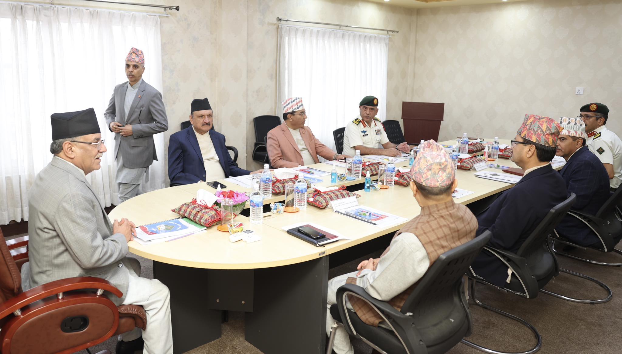 सिंहदरबारमा राष्ट्रिय सुरक्षा परिषद्को बैठक जारी