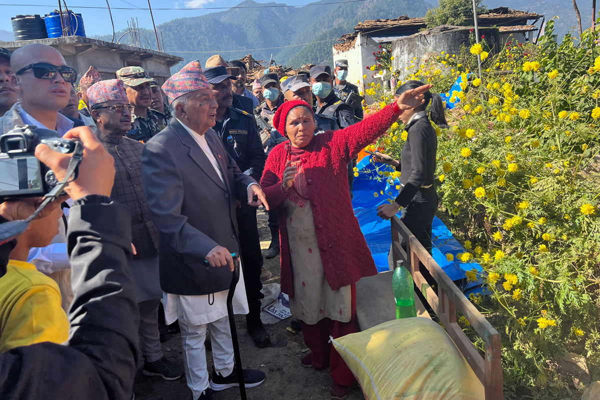 भूकम्प प्रभावित क्षेत्रमा विशिष्टहरूको भ्रमण आवश्यक कि देखावटी ?