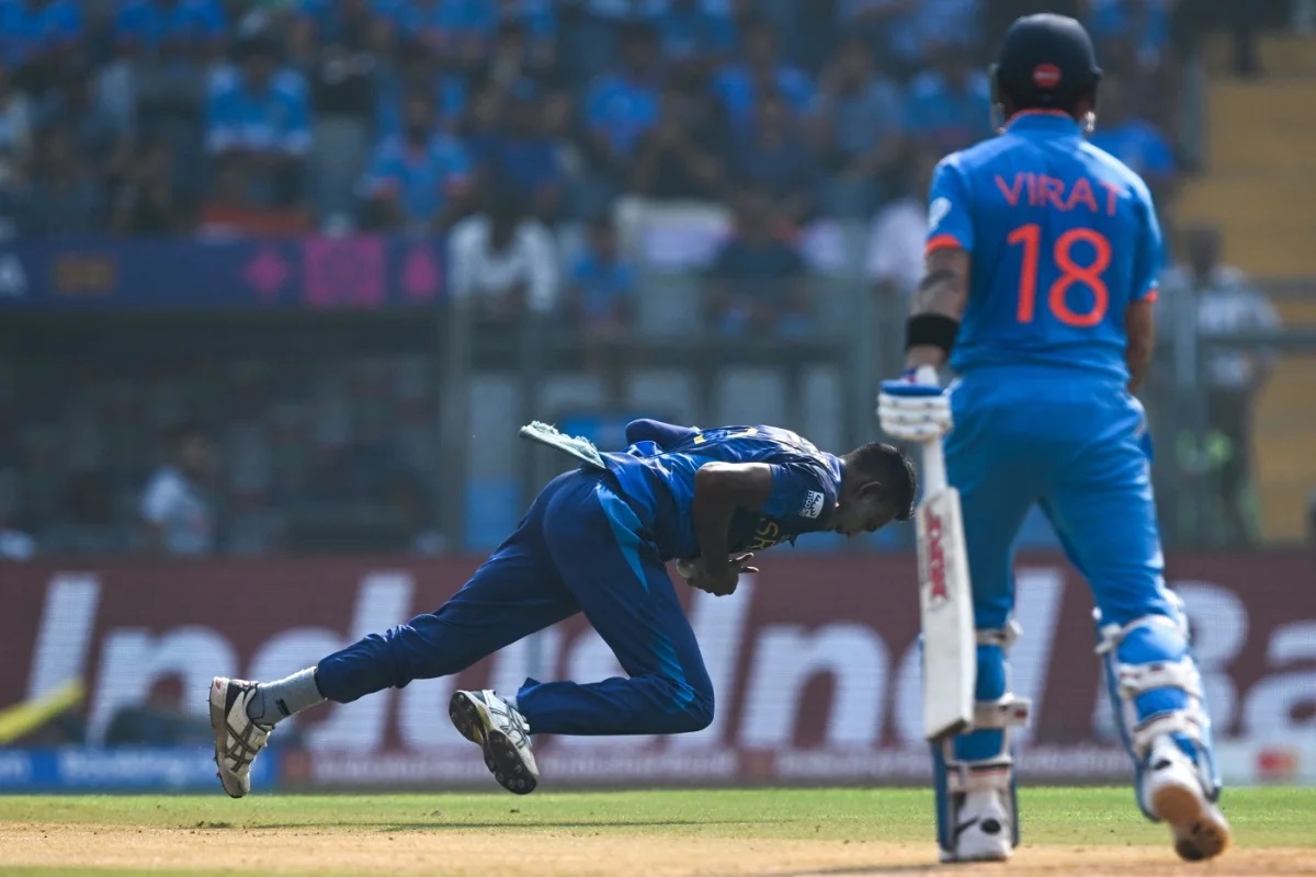 विश्वकप क्रिकेट : श्रीलंकाको सर्मनाक हार, रोकिएन भारतको अपराजित यात्रा