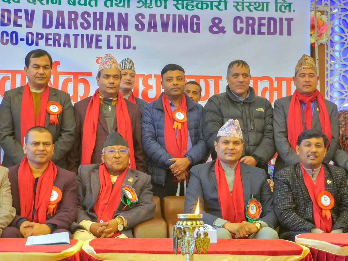नीति र विधिमा सञ्चालित सहकारी सङ्कटमा पर्दैनन् : सांसद श्रेष्ठ
