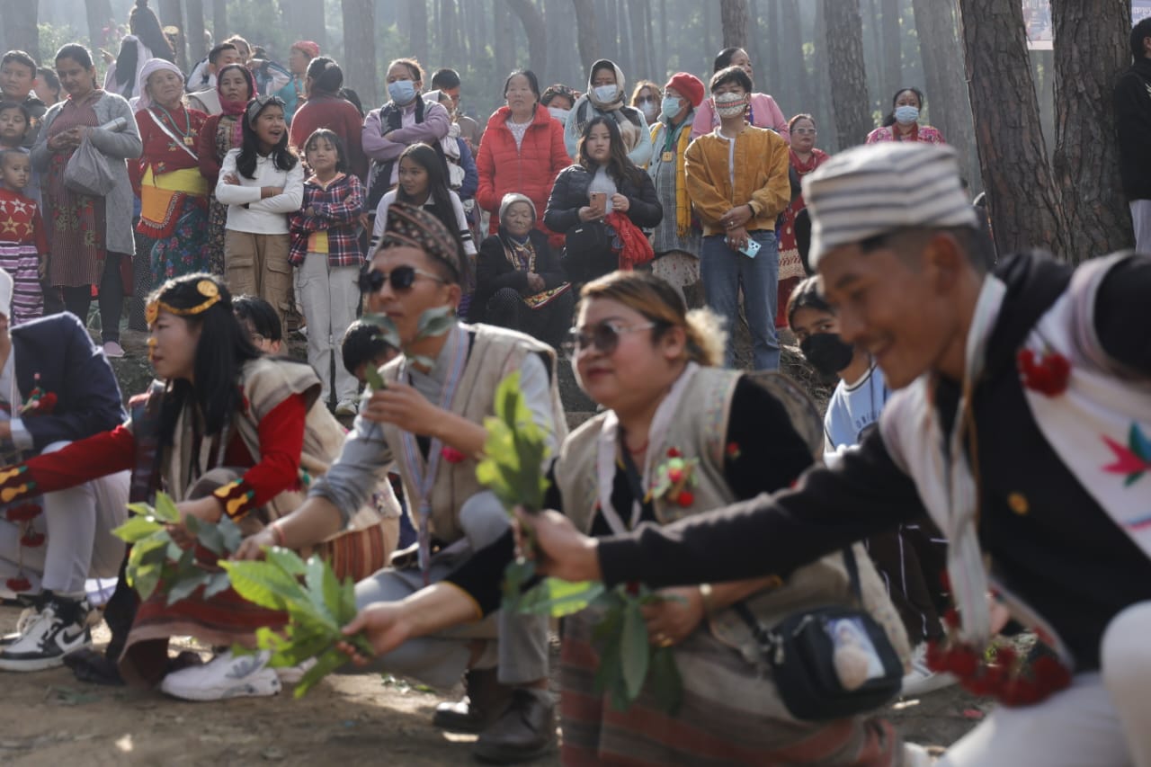 उद्यौलीमा रमाउँदै किरात समुदाय (तस्बिरहरू)