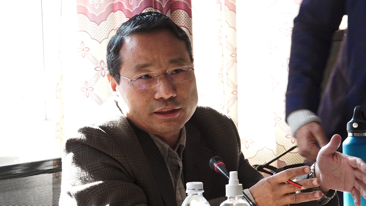 नेपालले चीन र भानरतसँग पर्यटनको क्षेत्रमा प्रतिस्पर्धा गर्नसक्छ : वर्षमान पुन