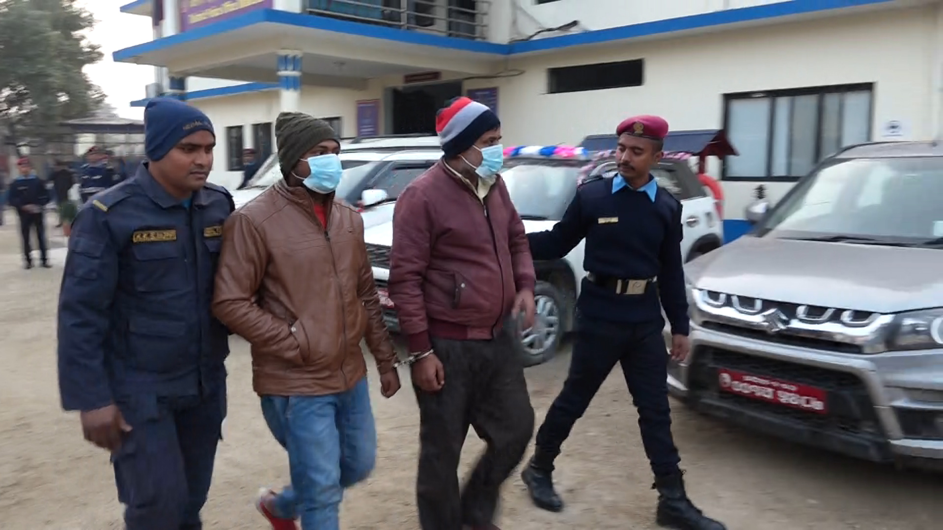 जनकपुरमा गाडी चोरी निकासीमा संलग्न गिरोह पक्राउ