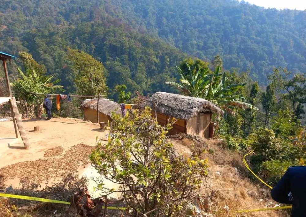 बुबाबाटै छोरी बलात्कृत, छोराले थाहा पाएपछि बन्चरोले हानेर हत्या !
