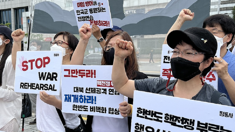 अमेरिकासँगको सैन्य अभ्यासको विरोधमा उत्रिए दक्षिण कोरियाली जनता