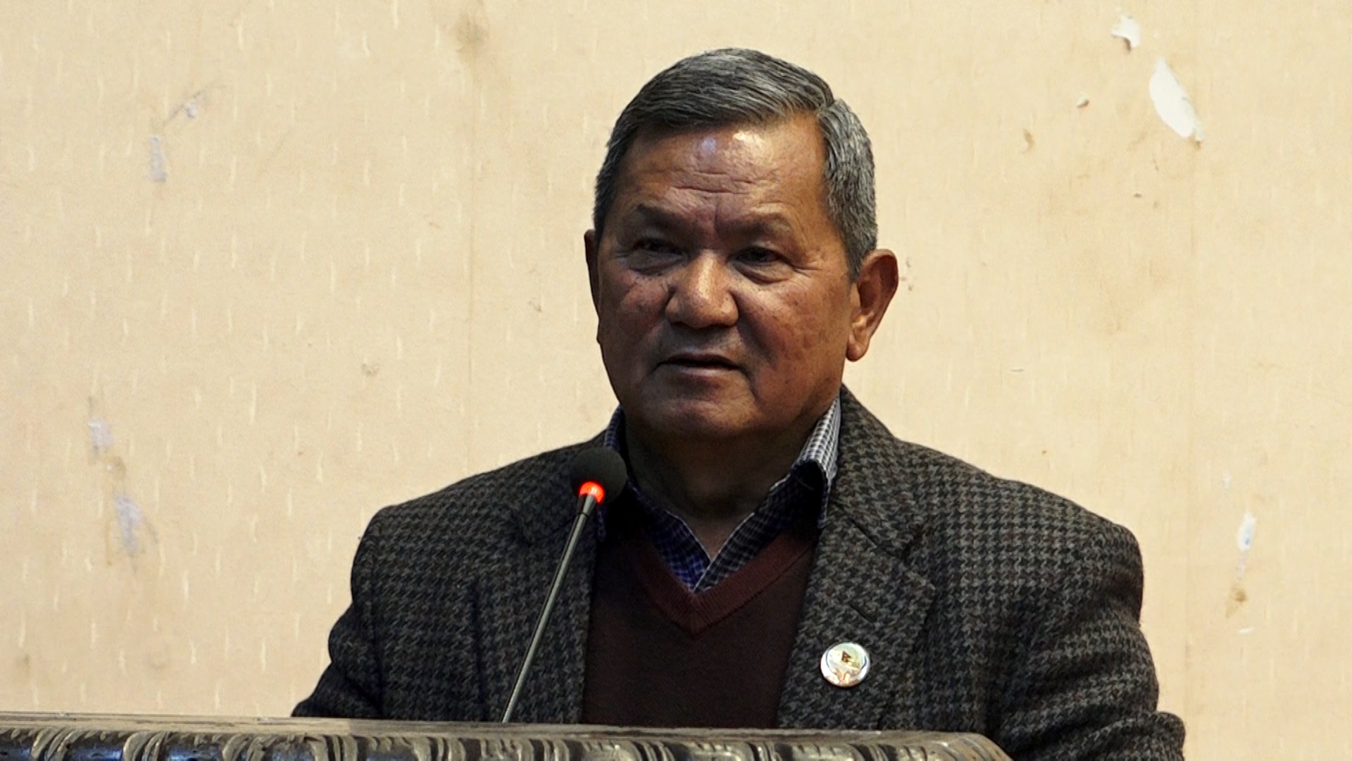 सोचेअनुसारको काम गर्न सकेको छैन : मन्त्री गुरुङ