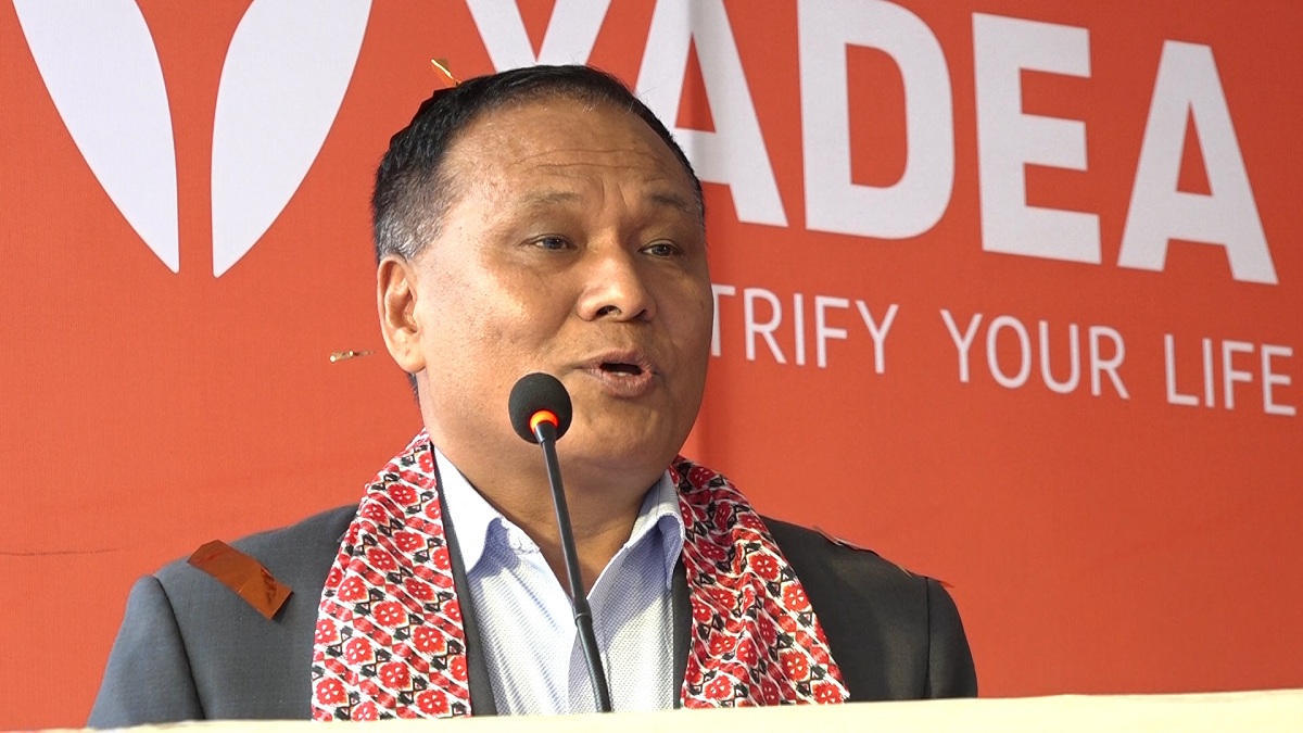 ‘चार्जिङ स्टेसनमा लगानी बढाउनुस्’ – कुलमान घिसिङ