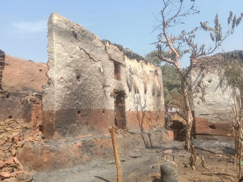 रामेछापमा आगलागी हुँदा १ करोड ८६ लाखको क्षति