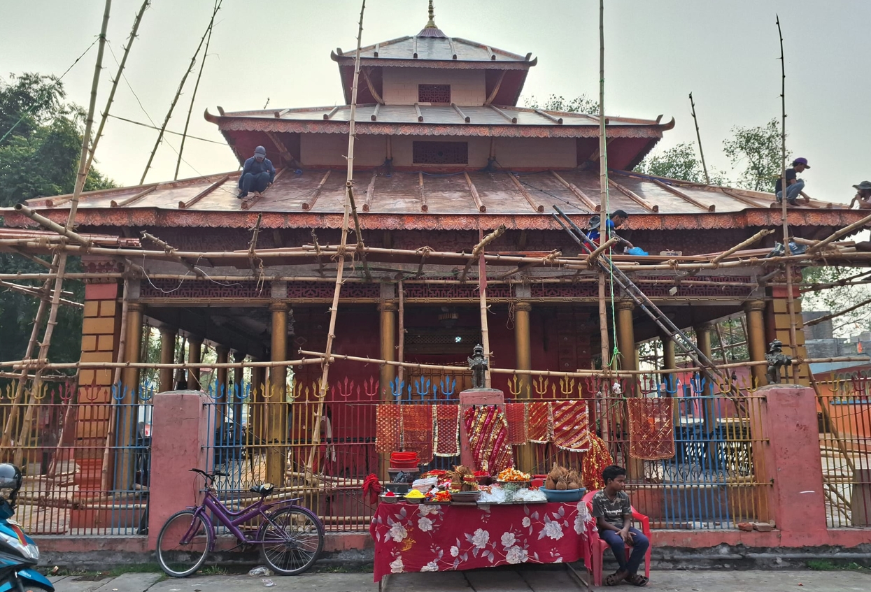 नेपालगञ्जको बागेश्वरी मन्दिरमा तामाको छाना