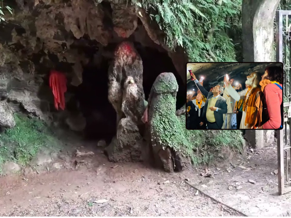 ‘विचित्र गुफा’ मा पहिलो पटक विदेशी पर्यटक पुगे