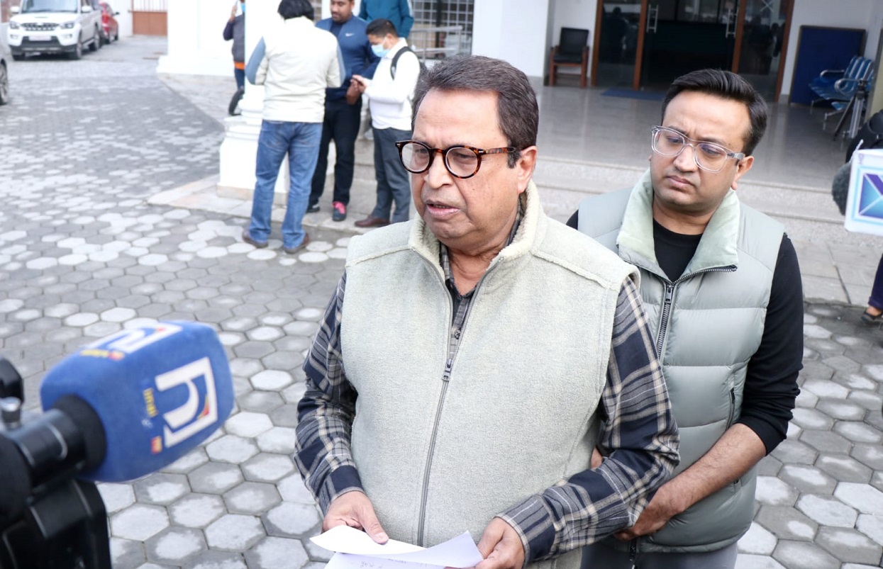 स्टन्ट गर्नेहरुलाई मैले आफ्नो चरित्रको सर्टिफिकेट देखाउनु पर्दैन : विनोद चौधरी