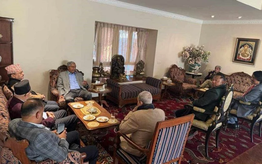 मधेशवादी दलसंग देउवाले गरे छलफल, अर्को गठबन्धनको तयारी