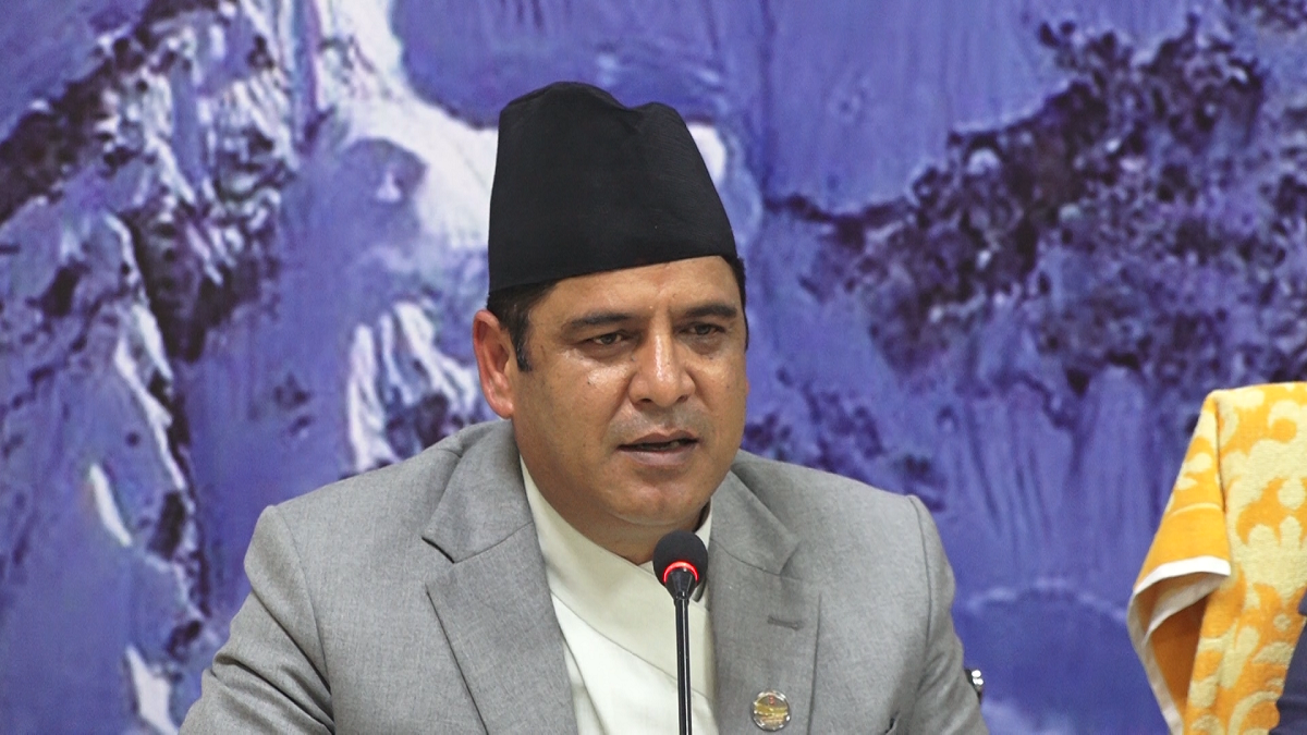 निर्यातको प्रमुख आधार सिमेन्टलाई बनाउन आवश्यक : उद्योगमन्त्री भण्डारी