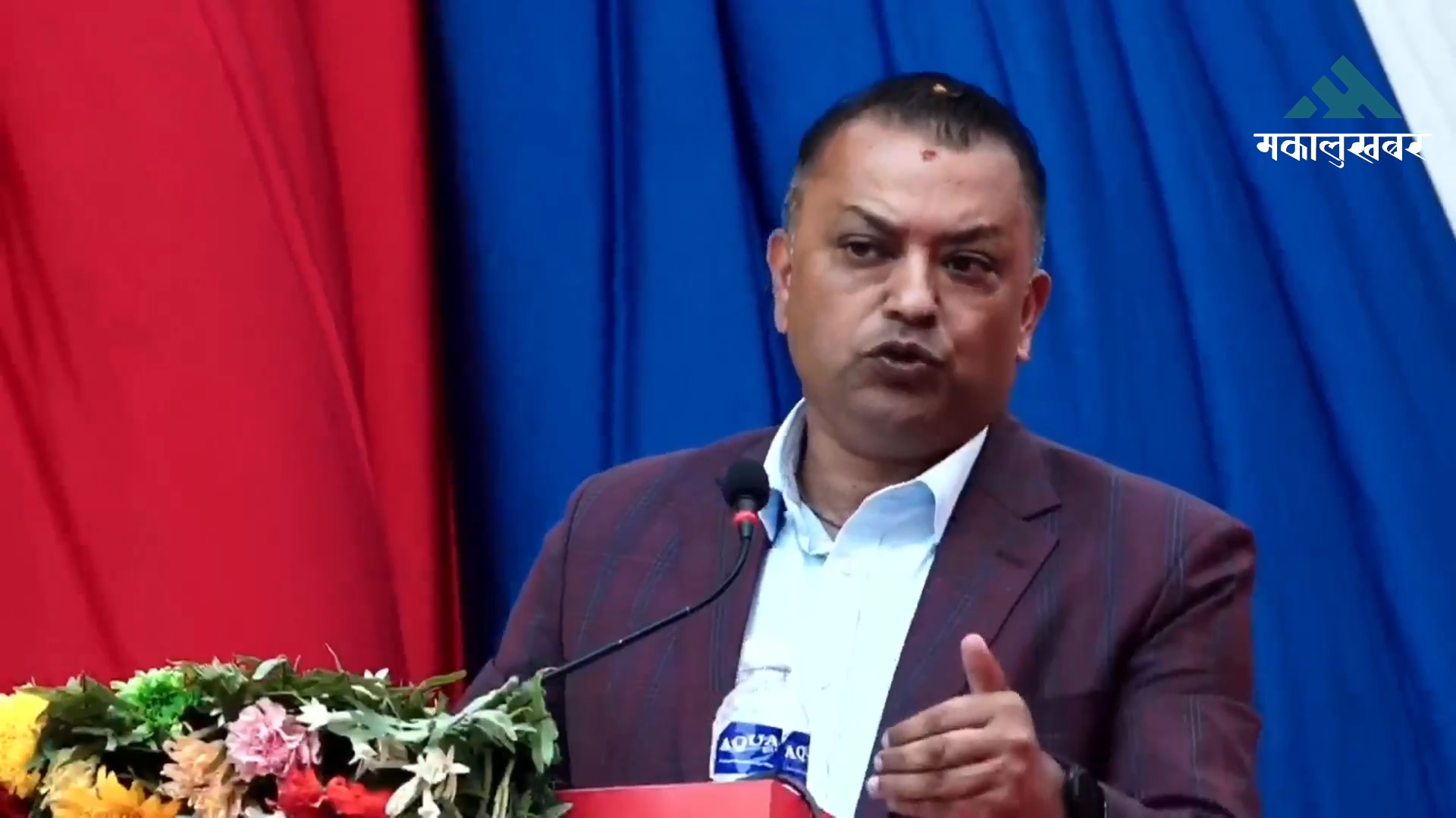 गगन थापाको टिप्पणी– गठबन्धन टुट्दा खुसी छु, प्रचण्डको कुर्सी हल्ली सक्यो (भिडिओ)