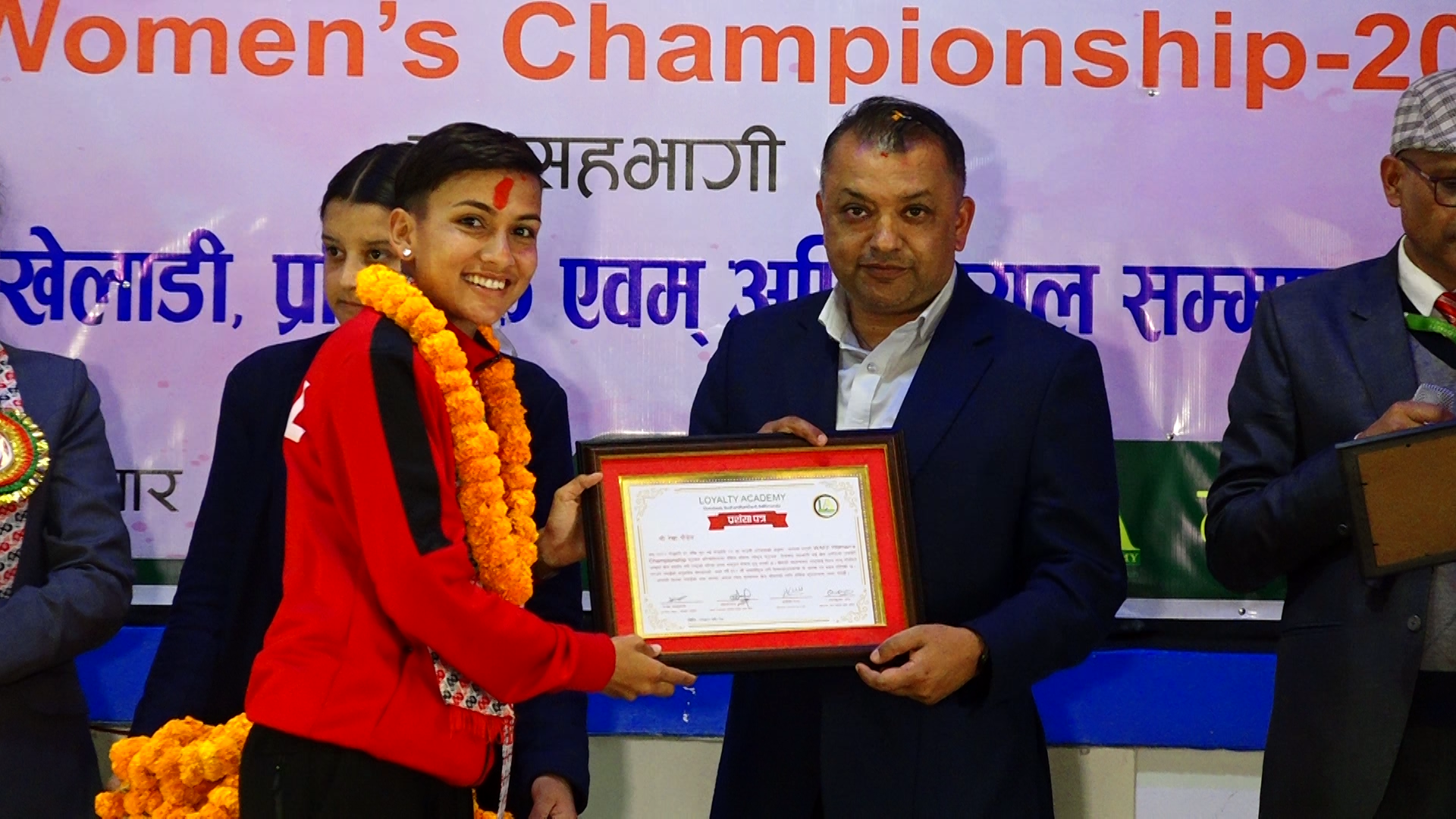 नेपाली महिला फुटबल खेलाडीको सफलता सह्रानीय : गगन थापा