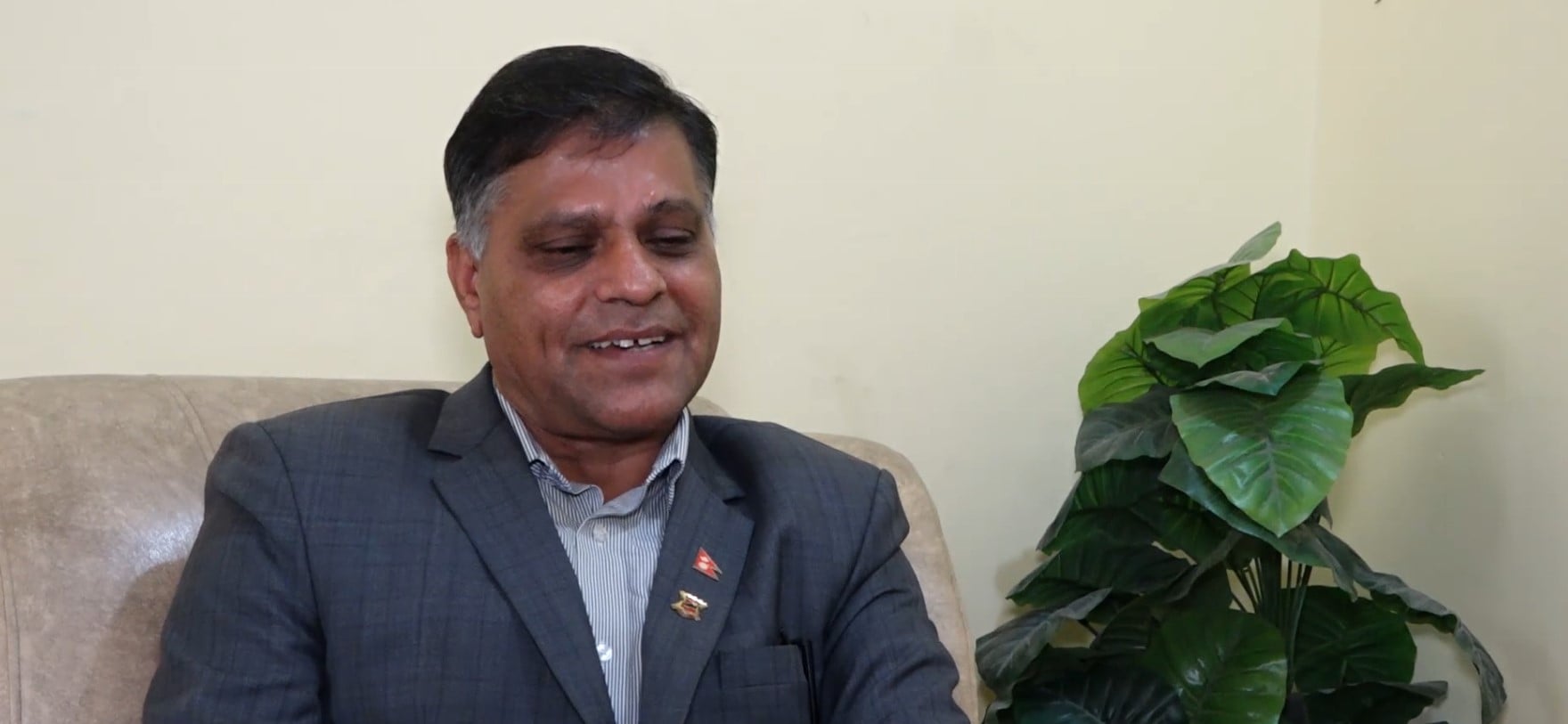 चोरी पैठारीका कारण हैरान नेपाली जुत्ता उत्पादक, भन्छन्– ‘तिनै हाम्रा प्रतिस्पर्धी भए’