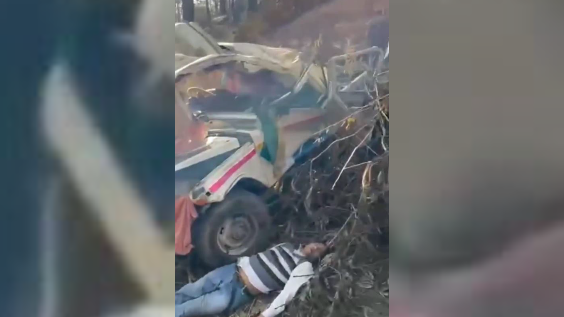कास्कीको सल्लाघारीमा जीप दुर्घटना हुँदा १२ जना घाइते