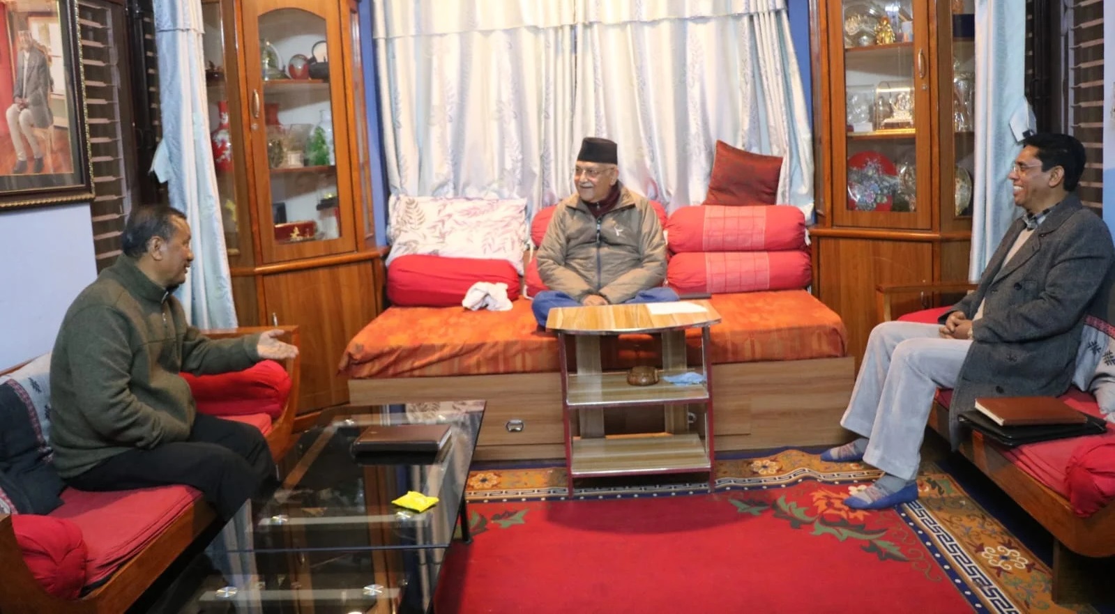 ओली र विप्लवबिच बालकोटमा छलफल