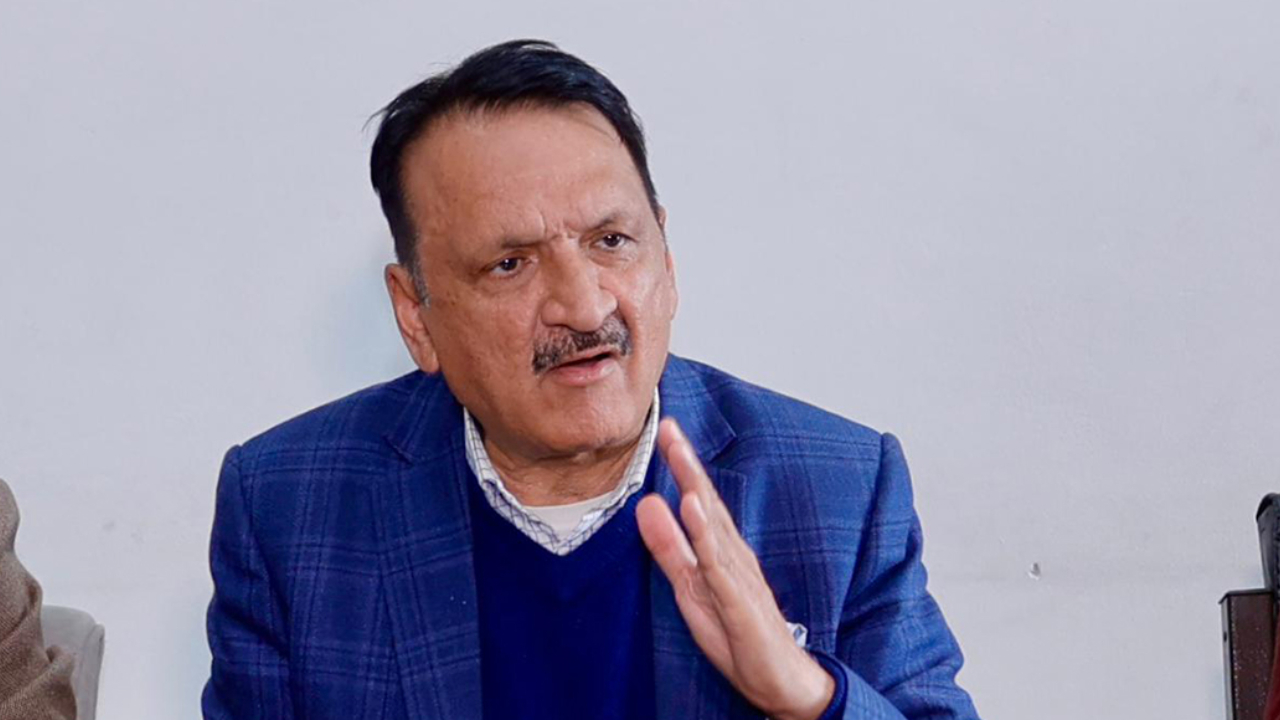 समानुपातिक समावेशी व्यवस्थाको मर्म नमर्ने गरी संविधान संशोधन गर्नुपर्छ : डा.महत