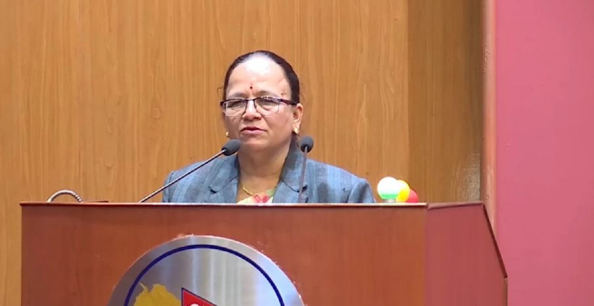 नर्सिङ कलेजहरूलाई अनुमति नदिएर त्रुटि गर्यौँ, अब सरकारले सोच्नुपर्छ : राजेन्द्रलक्ष्मी गैरे