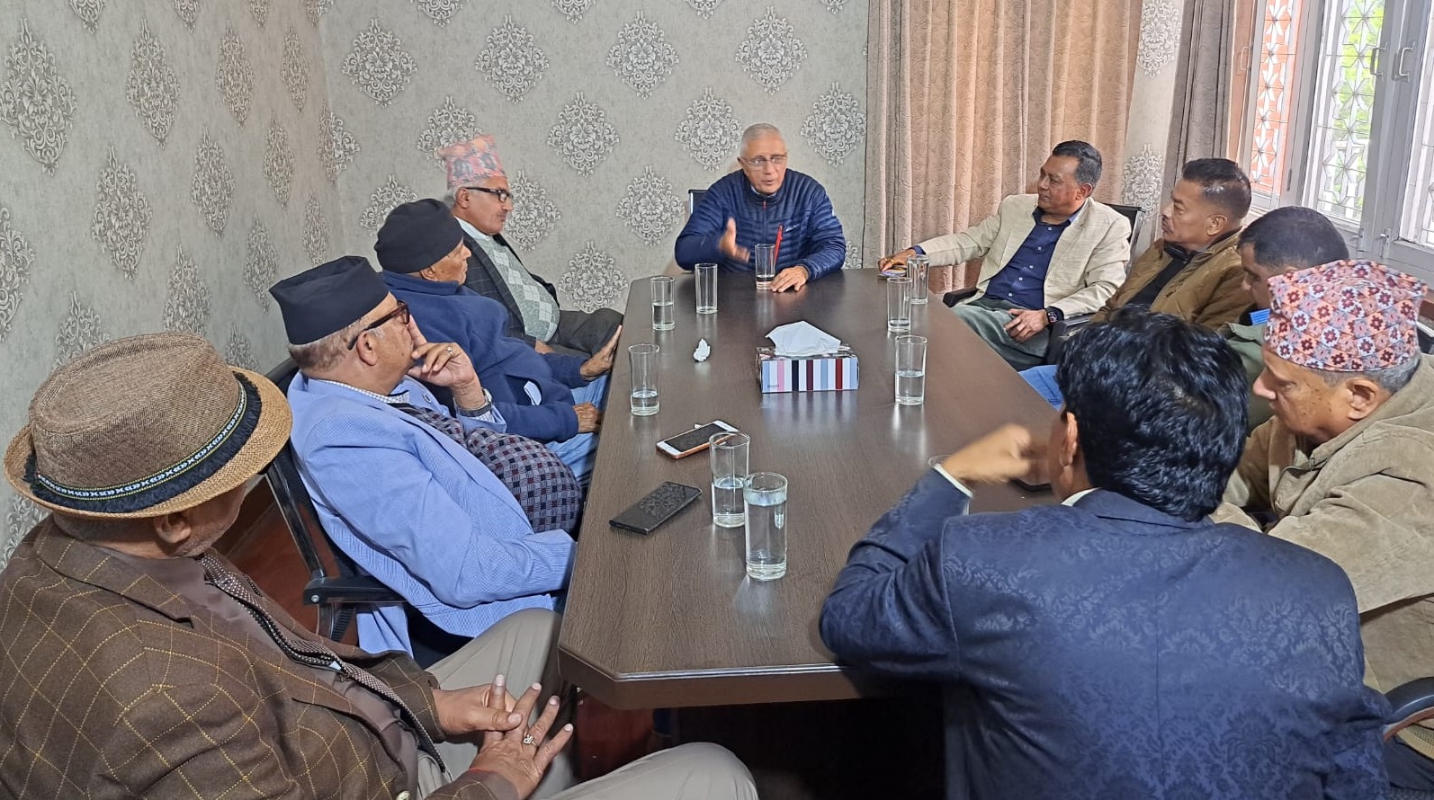 संविधान संशोधन नगरे मुलुकले निकास पाउँदैन : शेखर कोइराला