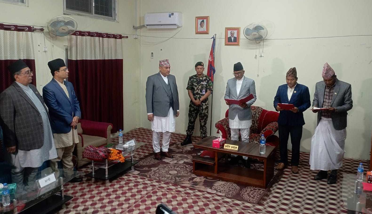सुदूरपश्चिमका मुख्यमन्त्रीद्वारा नागरिक उन्मुक्तिका ३ मन्त्री थप
