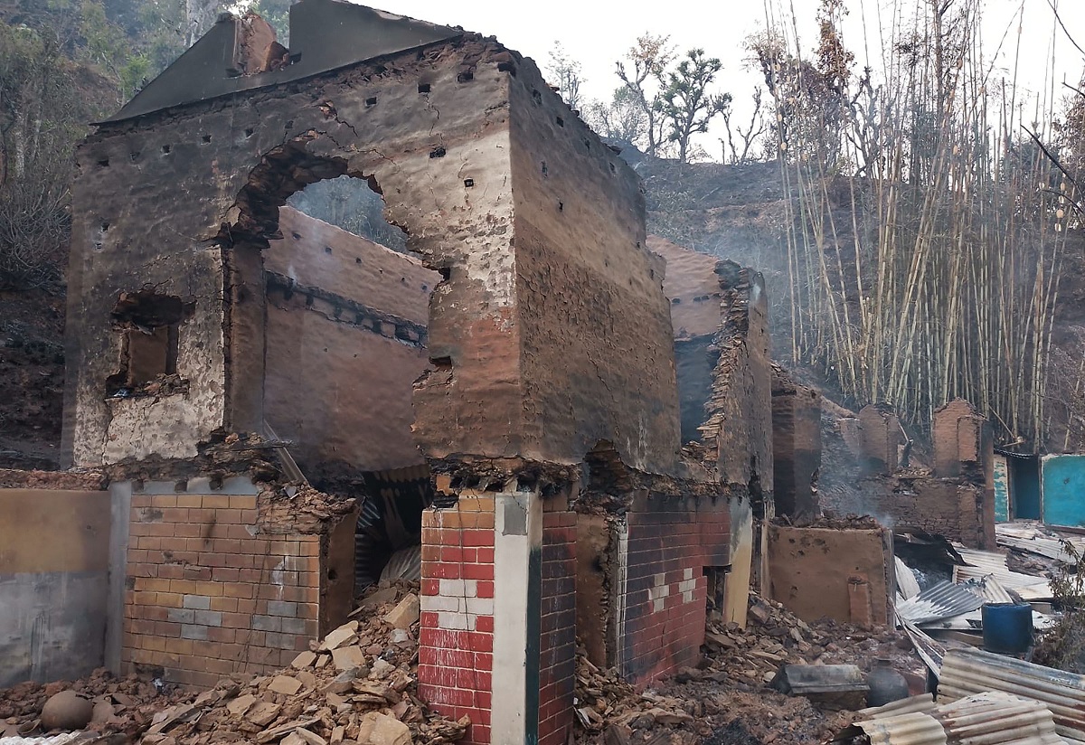 डढेलोले गुल्मीमा करोडौँको क्षति, ६७ भन्दा बढी घरगोठ जले