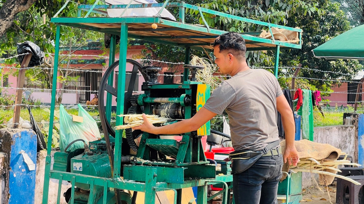 उखु पेलेर दैनिक २ हजारभन्दा बढी आम्दानी
