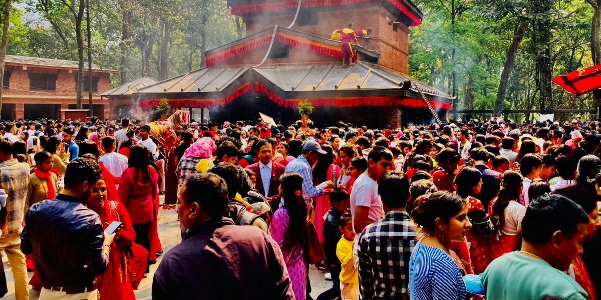 आज चैते दशैं