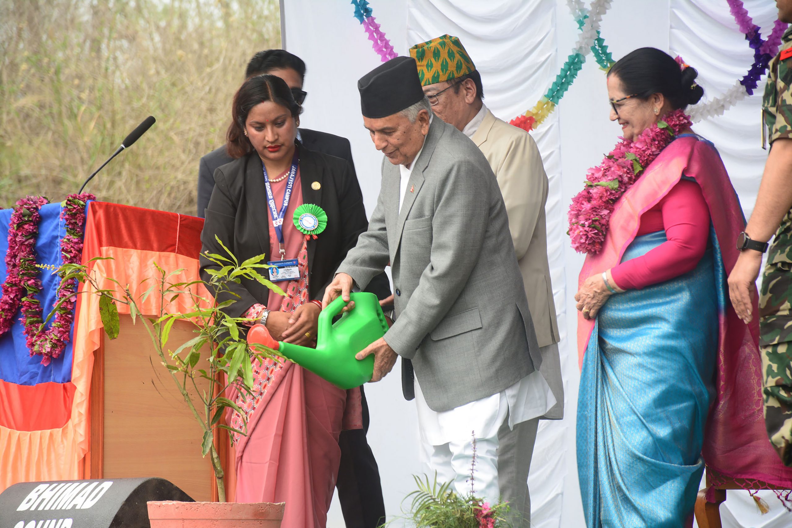 क्याम्पसको वार्षिकोत्सवमा सहभागी हुन राष्ट्रपति पौडेल तनहुँमा