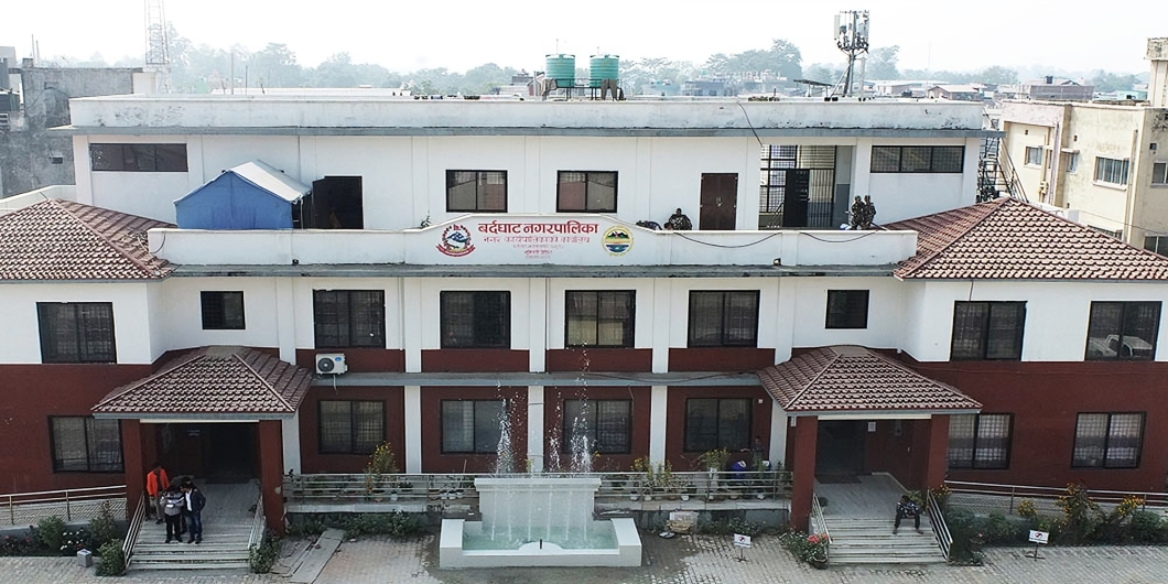 राज्यकोषबाट सुविधा लिनेले छोराछोरी सामुदायिक विद्यालयमा पढाउनुपर्ने