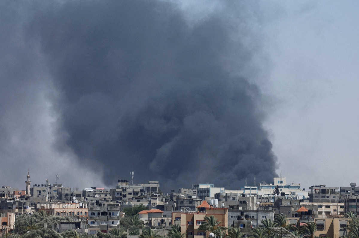 गाजाको रफाहस्थित शिविरमा इजरायली आक्रमण : ४० जनाको मृत्यु