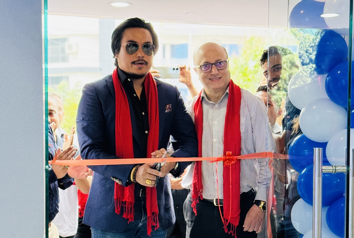 सान्भी अटो लिङ्कद्वारा नयाँ बानेश्वरमा टिभिएसको नयाँ शोरुम उद्घाटन