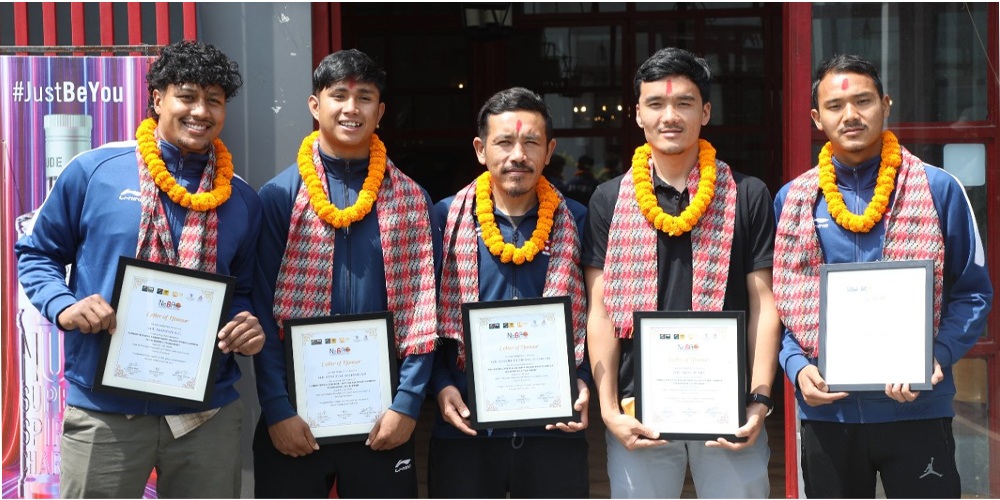 अन्तर्राष्ट्रिय पदक विजेता बास्केटबल खेलाडी सम्मानित