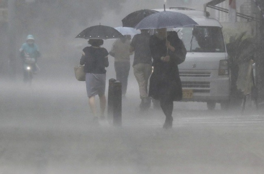 मङ्गलबार हावाहुरीसहित भारी वर्षाको सम्भावना
