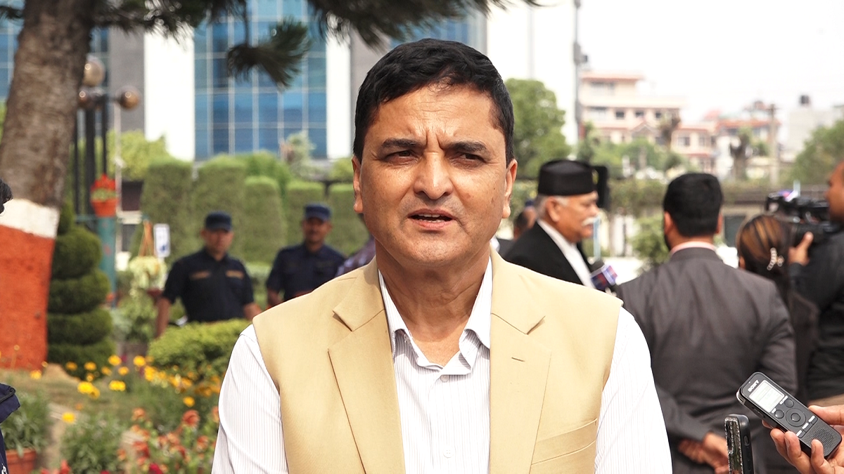 कांग्रेस र माओवादीबीच सङ्कट आएपछि हामीले प्रचण्डलाई साथ दियौँ : योगेश भट्टराई (अन्तर्वार्ता)