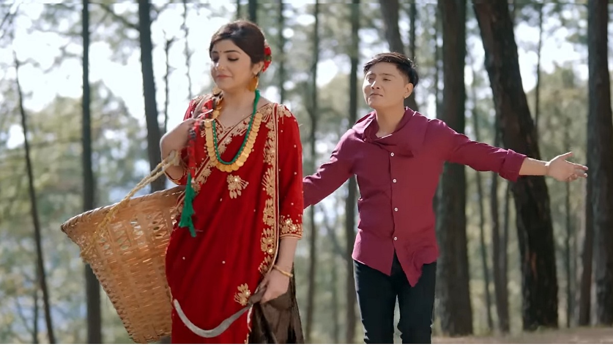 ‘माया बस्यो’ भन्दै आए सुरेश र डा. एलिया (भिडिओ)