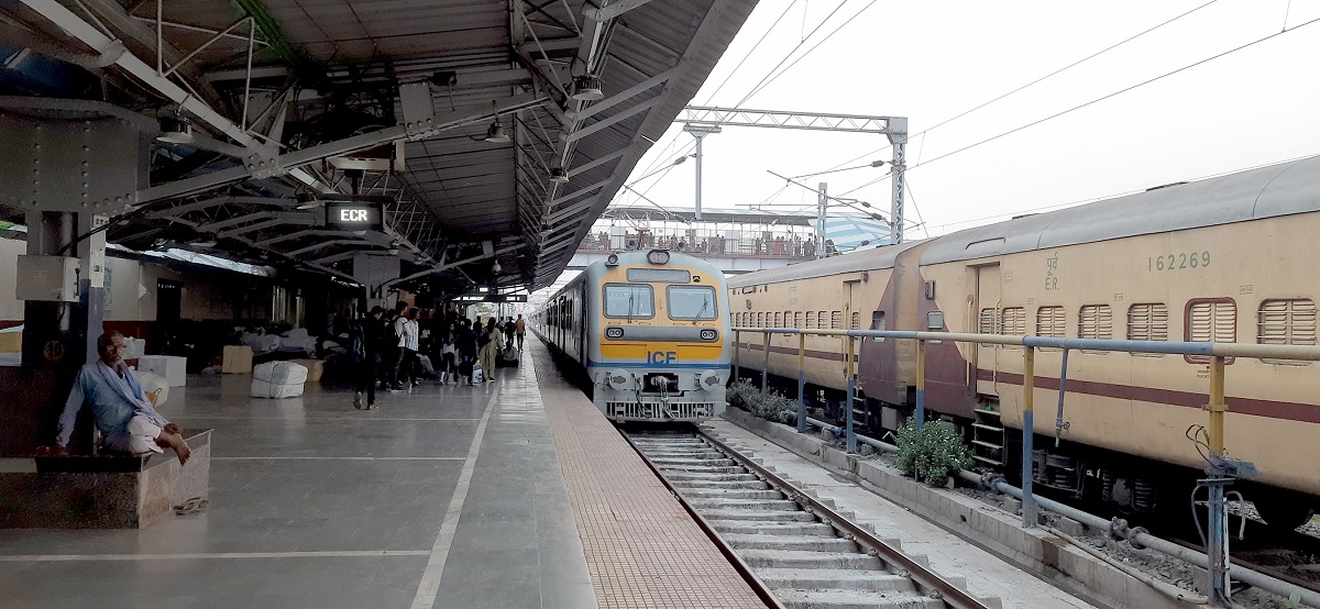 तस्बिरमा रक्सौल रेल स्टेसन