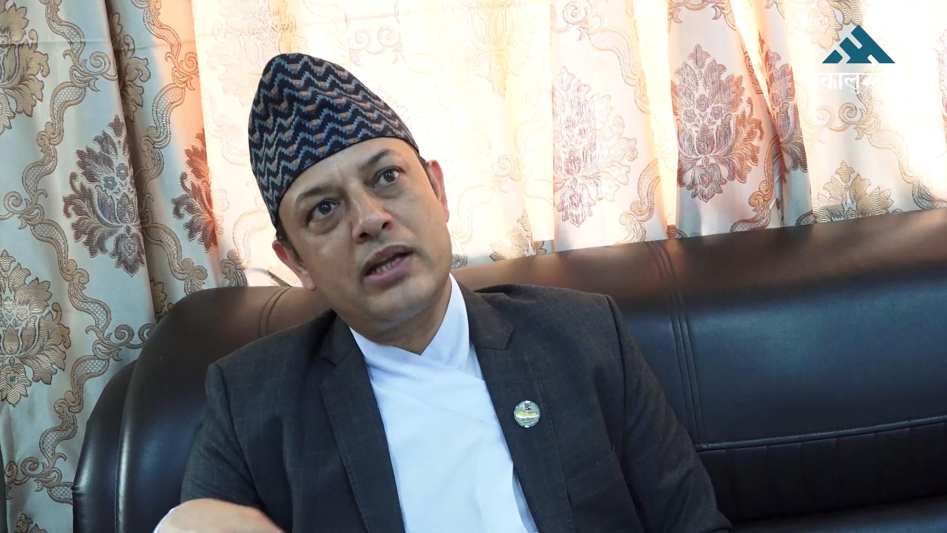 मन्त्रीहरुले सिंहदरबारबाट निर्देशन दिने होइन : श्रममन्त्री अर्याल (भिडिओ)